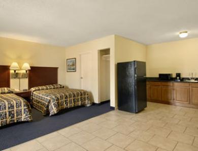 Travelodge By Wyndham New Orleans Hotel 2*