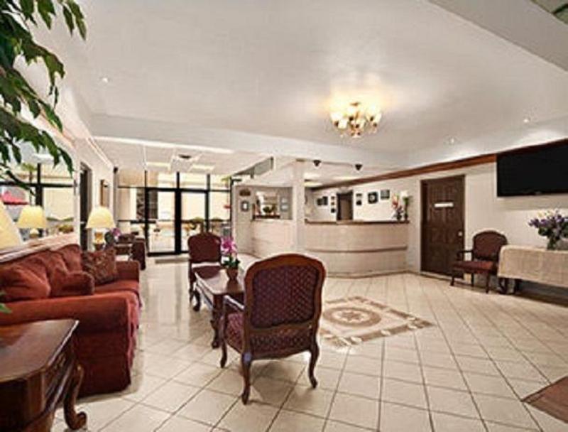 Travelodge By Wyndham New Orleans Hotel 2*
